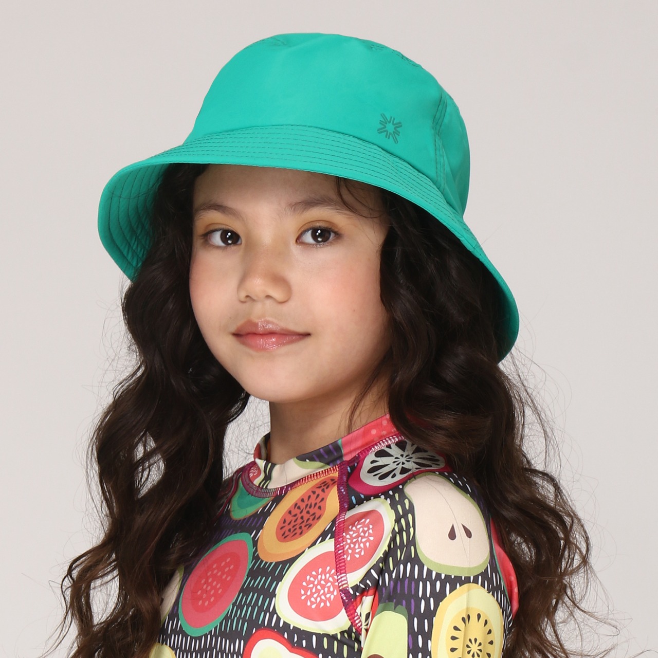 bucket-basic-kids-verde-upf50-brand-uv-line