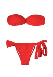 Sarkans bikini ar lentveida augdaļu un pielāgojamu, sānos sasienamu apakdaļu - RED TORCIDO LACE