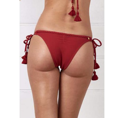 Braguita de bikini brasileña roja con pompones y bordes trenzados - BOTTOM FRENTE ÚNICA SUNSET HARBOUR