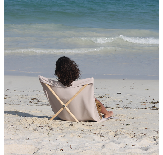 כסא מתקפל לחוף עשוי מבד ועץ אורן צבע בז', 140 על 70 ס