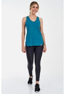 REGATA SKIN FIT ALONGADA GOLA V VERDE STRONG