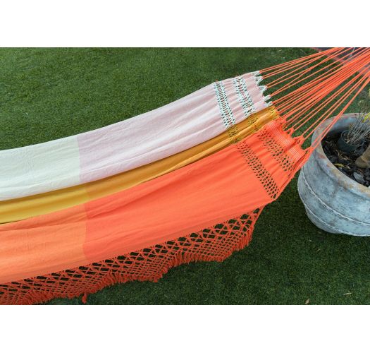 Colorful stripes jacquard cotton hammock with macrame edges 4,1M x 1,55M - MARAGOGI LARANJA