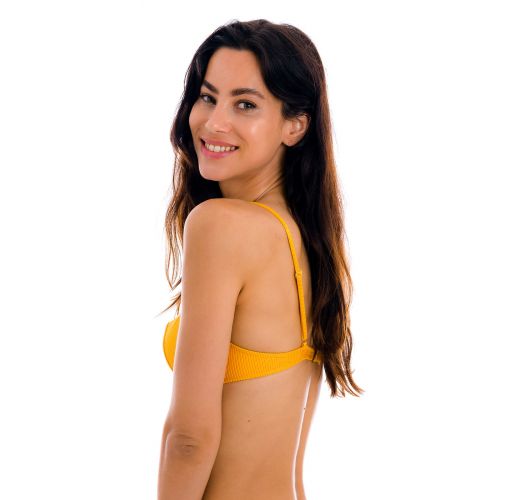 Top de bikini balconet amarillo con textura - TOP EDEN-PEQUI BALCONET