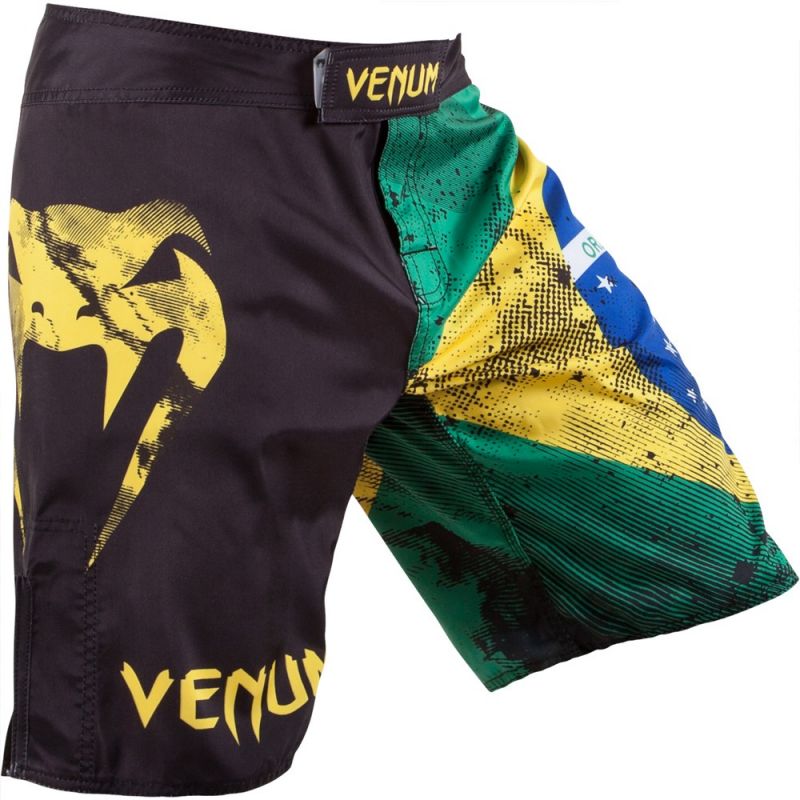 Мужской плавательный костюм - VENUM BRAZILIAN FLAG FIGHTSHORTS - BLACK