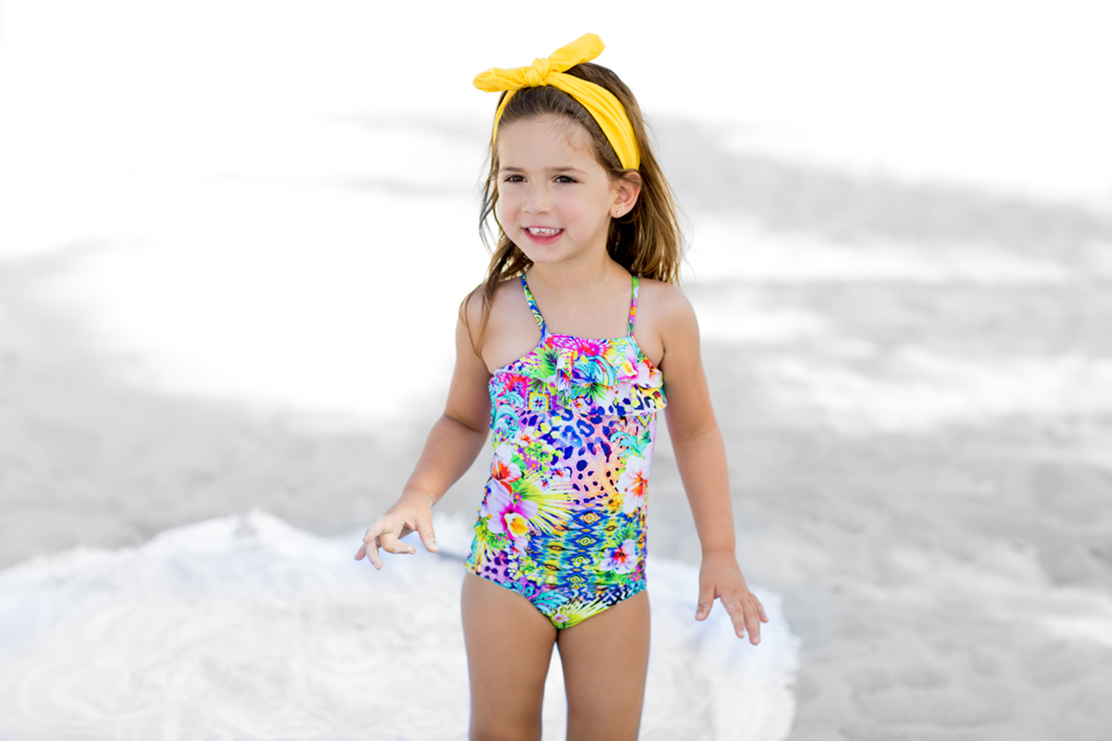 Frilly print girl's one-piece swimsuit - GUAJIRA RUFFLE ONE PIECE.